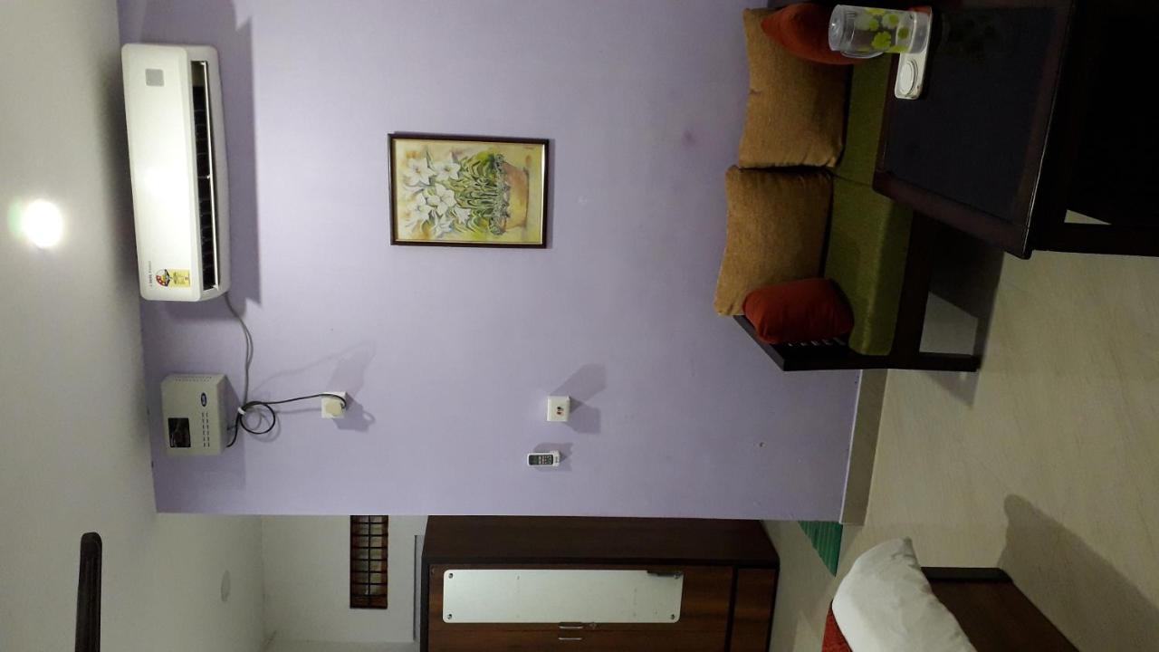 Dream Homestay Guwahati Exteriör bild