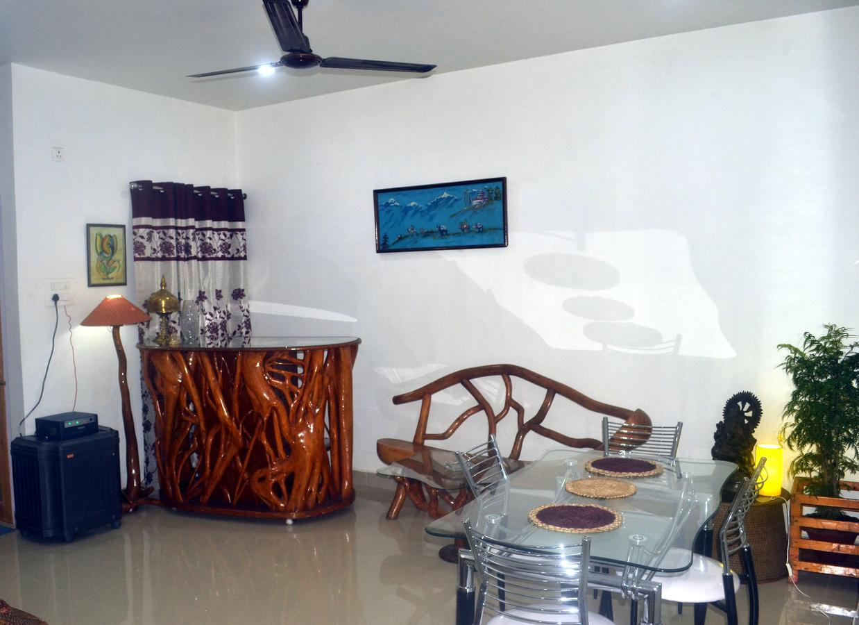 Dream Homestay Guwahati Exteriör bild
