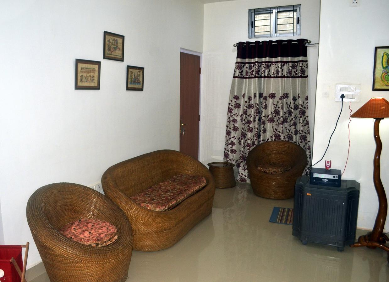 Dream Homestay Guwahati Exteriör bild