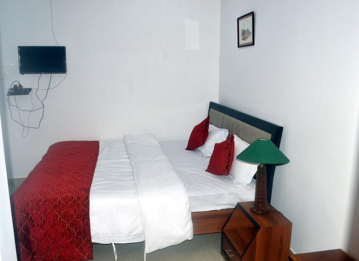 Dream Homestay Guwahati Exteriör bild